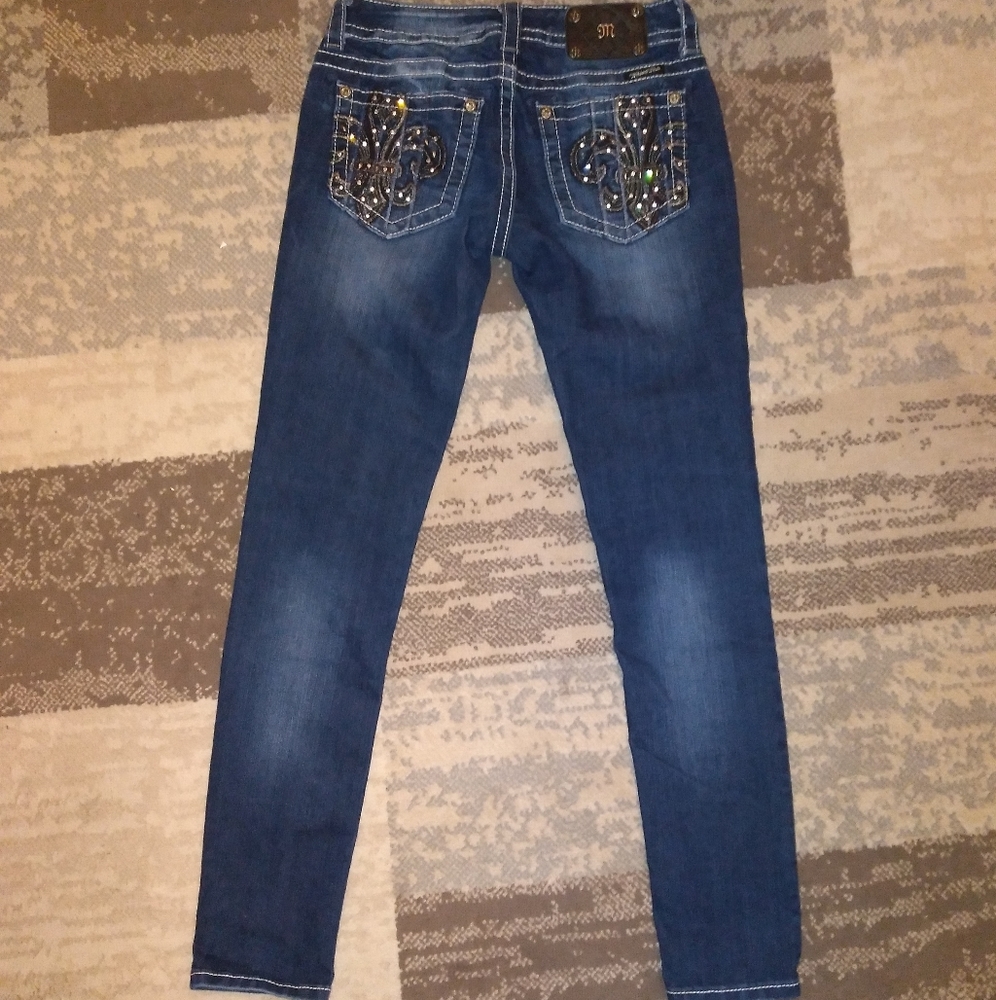 Miss Me skinny jeans 27